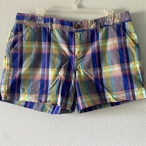 Old Navy Perfect 5 Inch Shorts - size 12 - plaid
